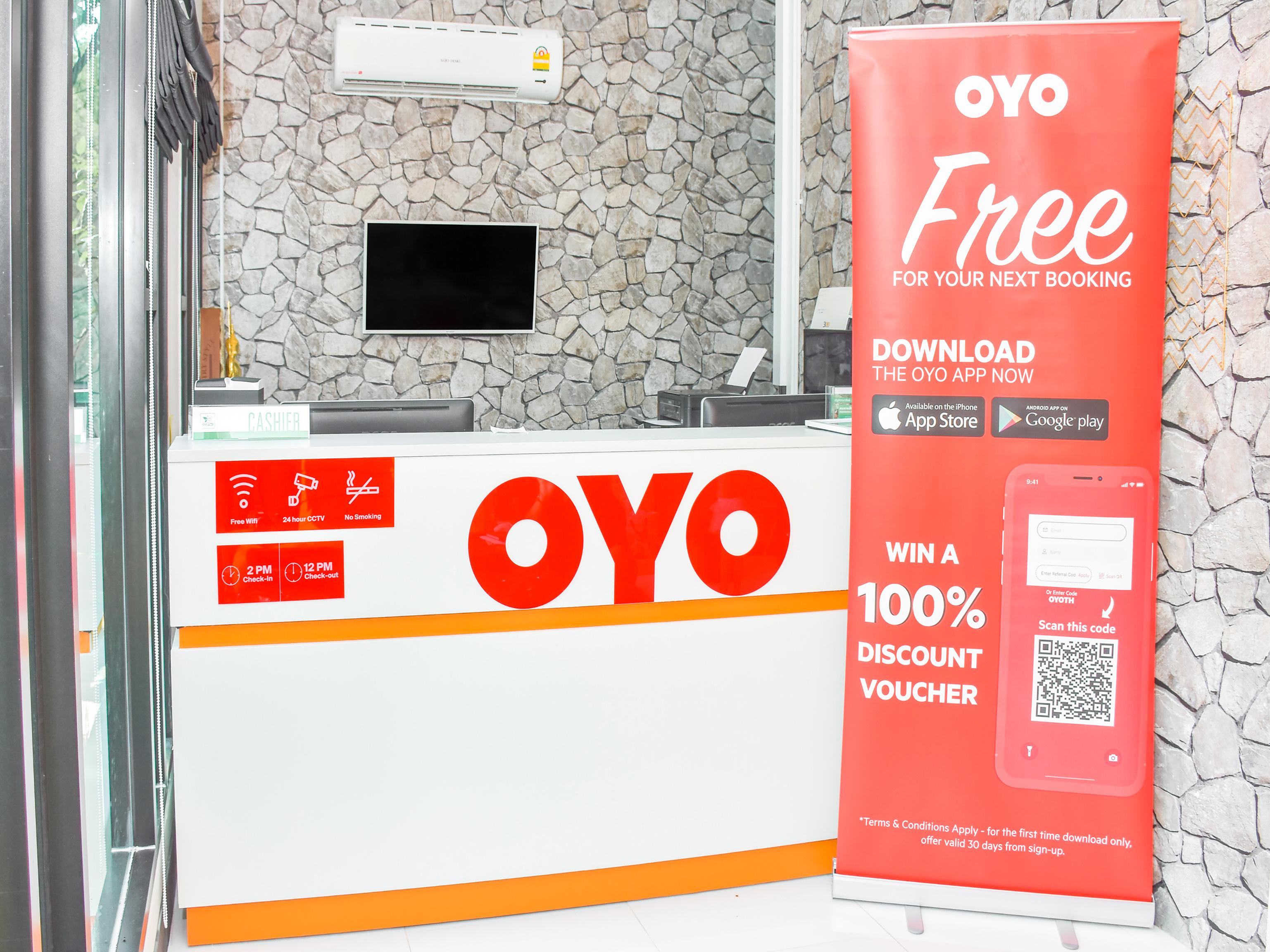 Oyo首都o 390康卡沾娜娜河酒店 班康卡臣 外观 照片
