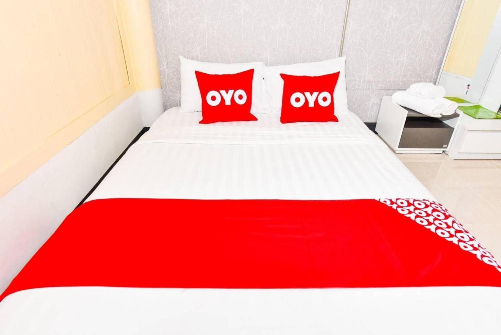 Oyo首都o 390康卡沾娜娜河酒店 班康卡臣 外观 照片
